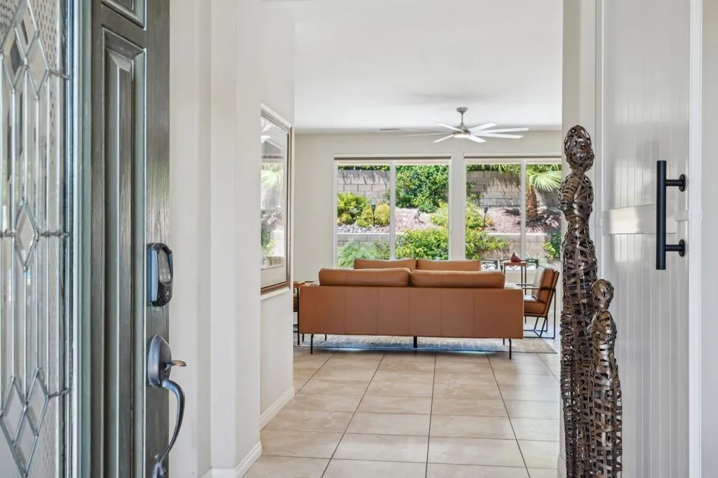 81172 Victoria Lane, La Quinta, California 92253 home-pic-3